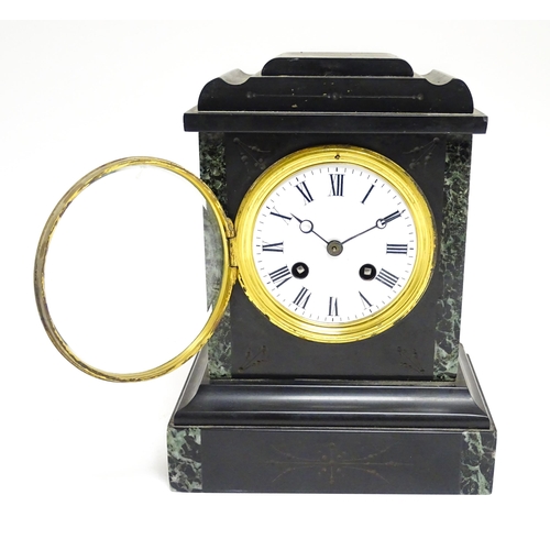 1655 - A French slate and marble cased mantle clock with white enamel dial with Roman chapter ring and 8-da... 