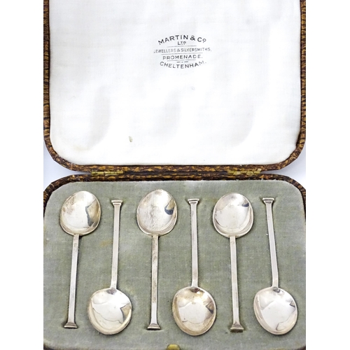 654 - A set of six silver seal top teaspoons hallmarked Sheffield 1924, maker Cooper Brothers & Sons Ltd. ... 