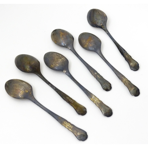 659 - A cased set of six silver teaspoons hallmarked Sheffield 1966, maker Viner's Ltd. Spoons approx. 4 1... 