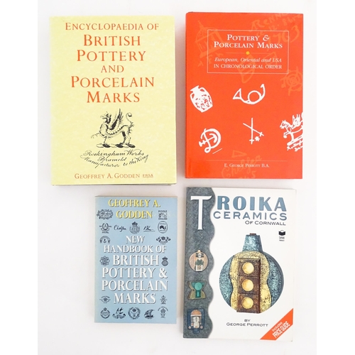 2292 - Books: A quantity of ceramics reference books comprising New Handbook of British Pottery & Porcelain... 