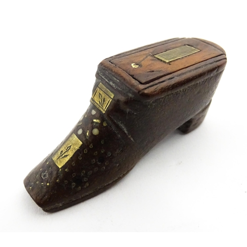 1375 - Treen : A small 19thC shoe snuff box with sliding lid and inlaid decoration. Approx. 2