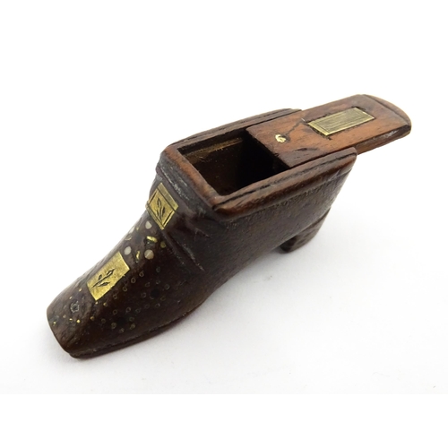 1375 - Treen : A small 19thC shoe snuff box with sliding lid and inlaid decoration. Approx. 2