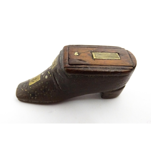 1375 - Treen : A small 19thC shoe snuff box with sliding lid and inlaid decoration. Approx. 2