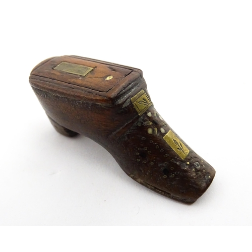 1375 - Treen : A small 19thC shoe snuff box with sliding lid and inlaid decoration. Approx. 2