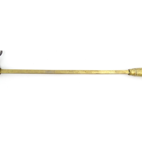 1402 - A 19thC brass beam weighing scale, with hook, loop and counterbalance, marked up to 150 ounces in di... 