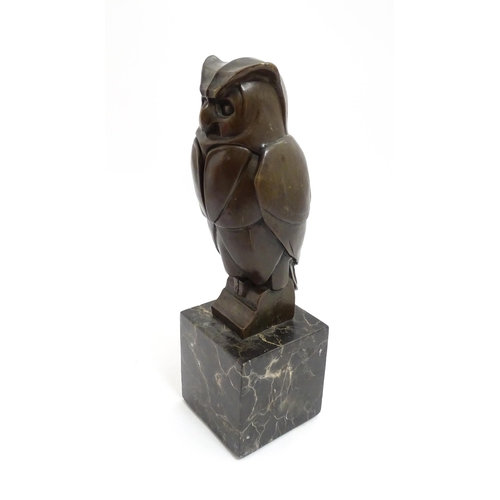 1539 - A late 20thC French bronze sculpture modelled as an owl, signed Altdorp, with Bronze Garanti Paris J... 