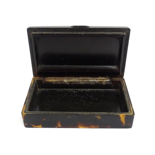 1449 - A late 19thC tortoiseshell table snuff box with engraved banded decoration to top and bottom. Approx... 