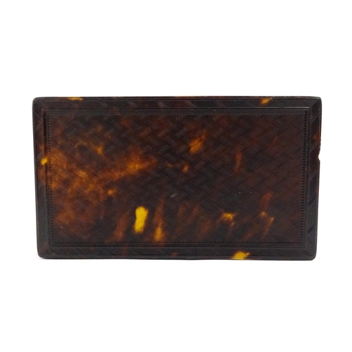 1449 - A late 19thC tortoiseshell table snuff box with engraved banded decoration to top and bottom. Approx... 