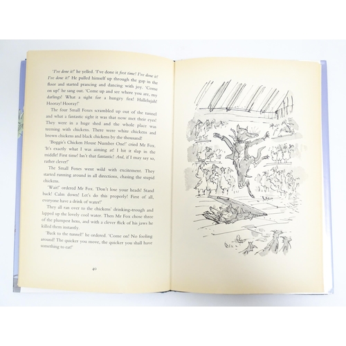 2298 - Book: Fantastic Mr Fox by Roald Dahl, illustrated by Quentin Blake. Published by Viking, 1996