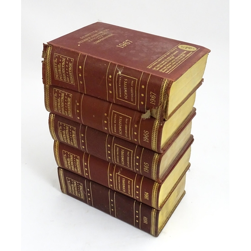 2307 - Books: Debrett's Peerage, Baronetage, Knightage and Companionage, in five volumes for the years 
195... 