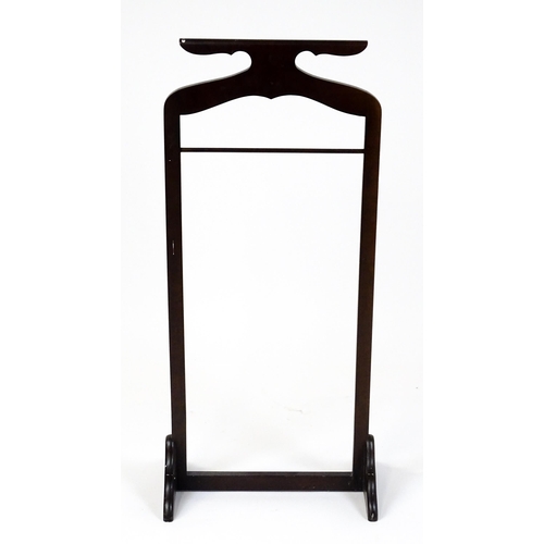 1814 - An early / mid 20thC valet stand of mahogany construction. 41