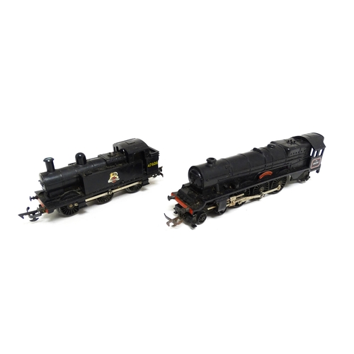 1180 - Toys - Model Train / Railway Interest : A quantity of Tri-ang OO gauge locomotives, wagons, carriage... 