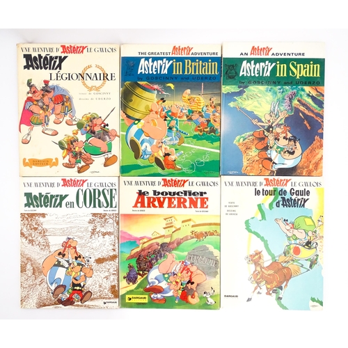 2304 - Books: A quantity of Asterix books comprising Les Lauriers De Cesar, 1972; Le Devin, 1972; Obelix et... 