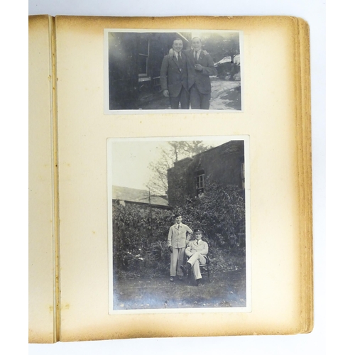 2463 - WWI / WW1 / World War One Interest: A WWI photograph album depicting Cedar Lawn Hospital in Hampstea... 