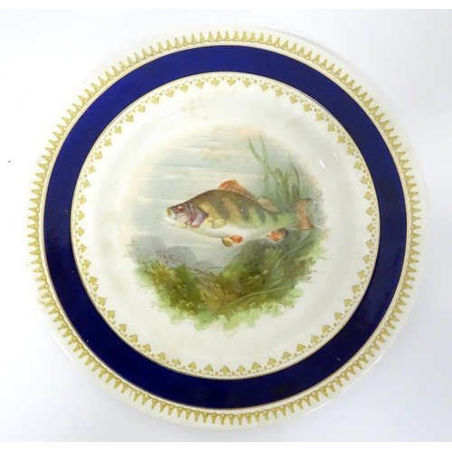 787 - A quantity of Wood & Sons Ltd. fish serving wares to include fish platter and six plates, lidded tur... 