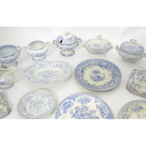 792 - A quantity of assorted blue and white dinner wares to include plates, tureens / serving dishes, sauc... 