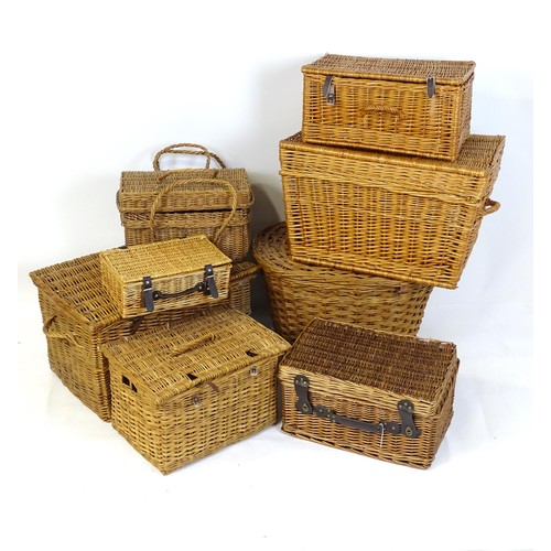 835 - A quantity of assorted wicker baskets, the largest approx 19