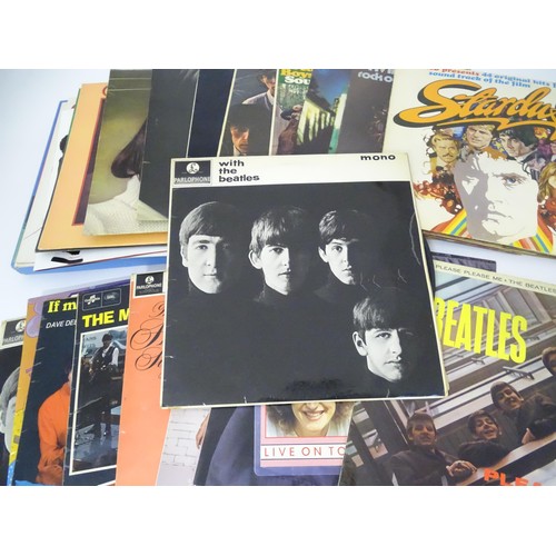 883 - A quantity of 33rpm vinyl records / LPs, albums to include: The Beatles Please Please Me (1963 Parlo... 