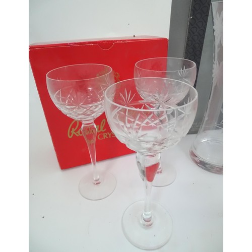 886 - Ten assorted items of boxed/cased glassware to include Royal Brierley pedestal glasses, a pair of St... 