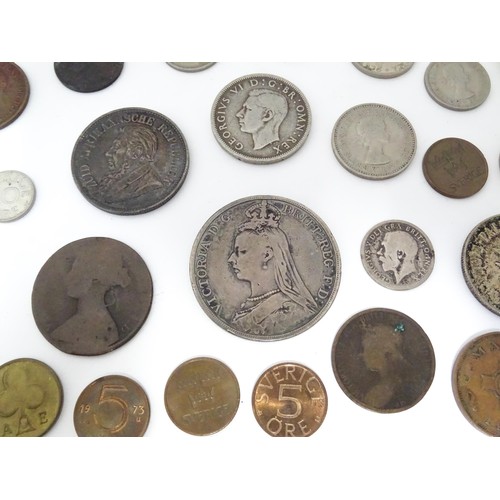 901 - Collector's coins: a quantity of coins and banknotes, to include a Queen Victoria 1889 crown coin, a... 