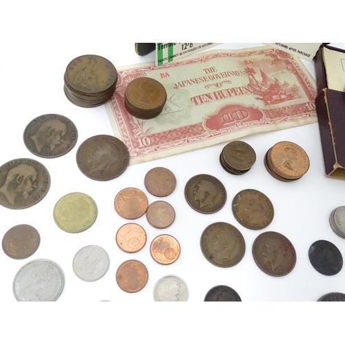 901 - Collector's coins: a quantity of coins and banknotes, to include a Queen Victoria 1889 crown coin, a... 