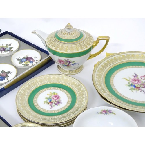 914 - A quantity of assorted 20thC ceramics to include Royal Worcester coasters, Thomas of Bavarian tea wa... 