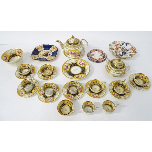 923 - A quantity of 19thC tea wares with floral and gilt decoration to include teapot and stand, sucrier, ... 