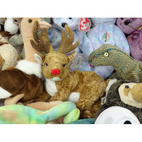 938 - Toys: A quantity of TY Beanie Babies etc. Beanie Babies to include: Slowpoke the Sloth, Scurry the B... 