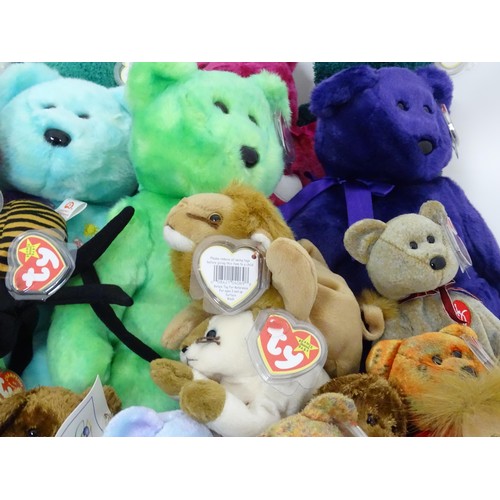 938 - Toys: A quantity of TY Beanie Babies etc. Beanie Babies to include: Slowpoke the Sloth, Scurry the B... 