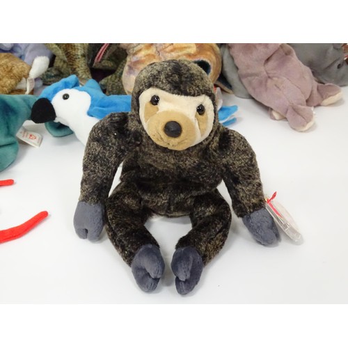 938 - Toys: A quantity of TY Beanie Babies etc. Beanie Babies to include: Slowpoke the Sloth, Scurry the B... 