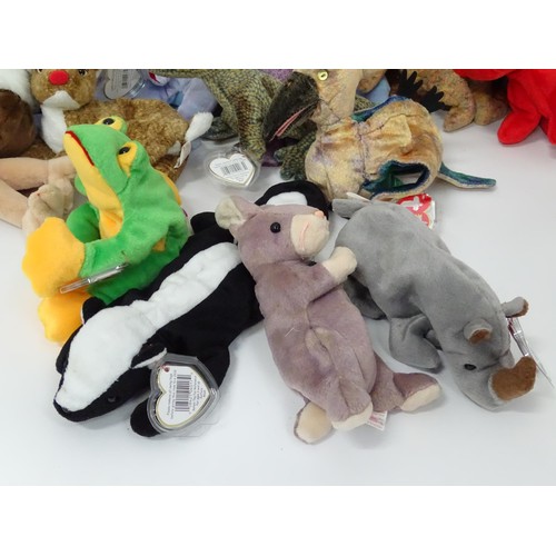 938 - Toys: A quantity of TY Beanie Babies etc. Beanie Babies to include: Slowpoke the Sloth, Scurry the B... 