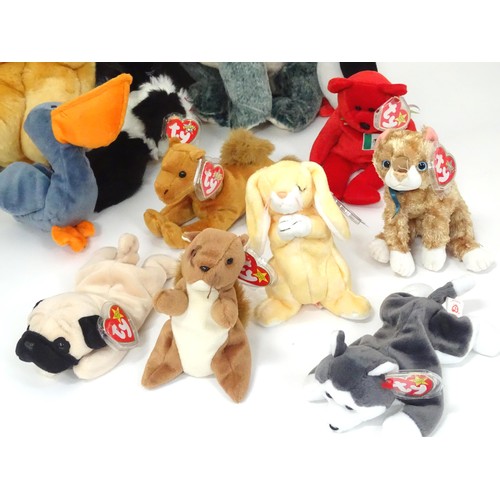 942 - Toys: A quantity of TY Beanie Babies etc. Beanie Babies to include: Slippery the Seal, Jolly the Wal... 