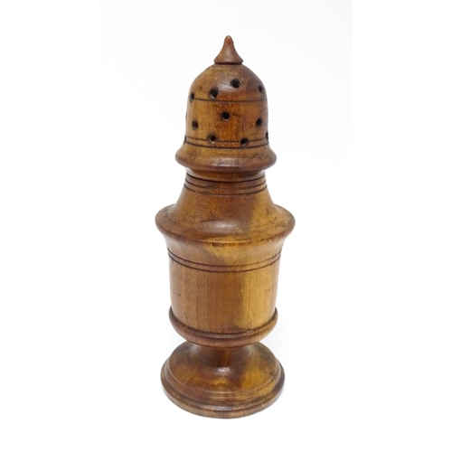 1385A - Treen : A late 19th / early 20thC turned wooden muffineer / sugar caster with banded detail. Approx.... 