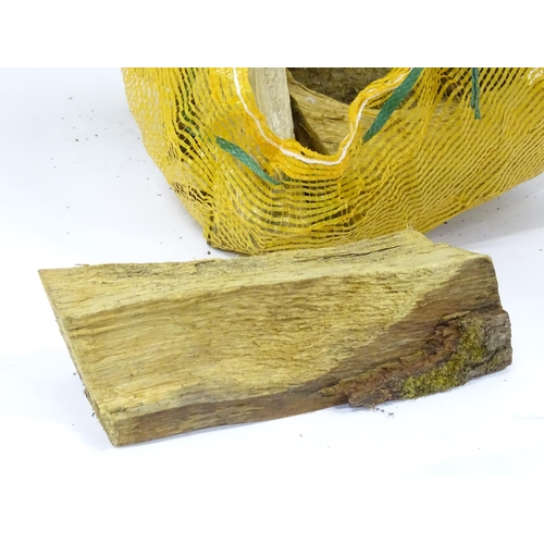 550 - Firewood : A bag of logs. Bag approx. 27