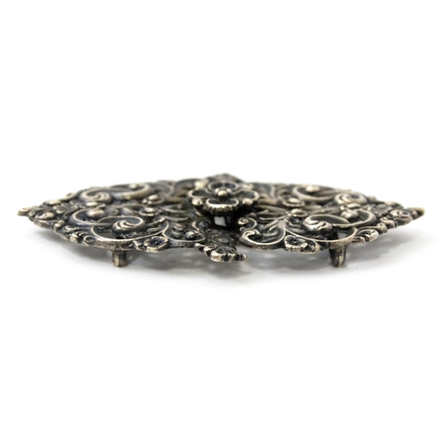 462 - A Victorian silver buckle with acanthus scroll and floral detail, hallmarked Birmingham 1897, maker ... 