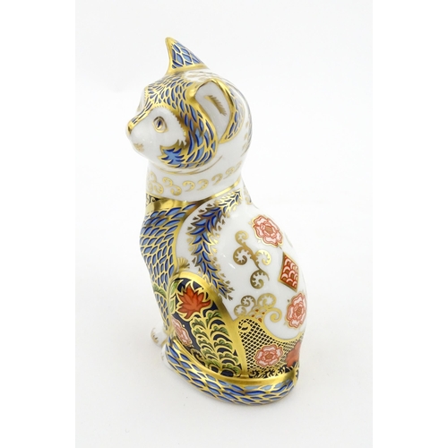 108 - A Royal Crown Derby paperweight modelled as a seated cat, Fireside Cat. Marked under, limited editio... 