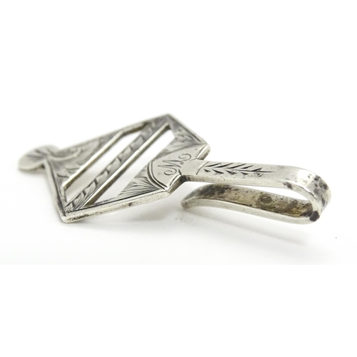 271 - An Art Deco silver napkin clip hallmarked Birmingham 1924, maker Rolason Brothers. Approx. 1 3/4