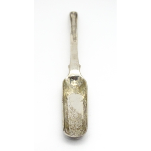 358 - A Scottish silver marrow scoop hallmarked Edinburgh 1830 maker James McKay. Approx 9