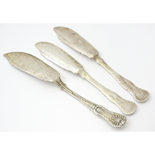 373 - Two Scottish silver fish / butter knives hallmarked Edinburgh 1815 & 1819, maker James McKay. Togeth... 