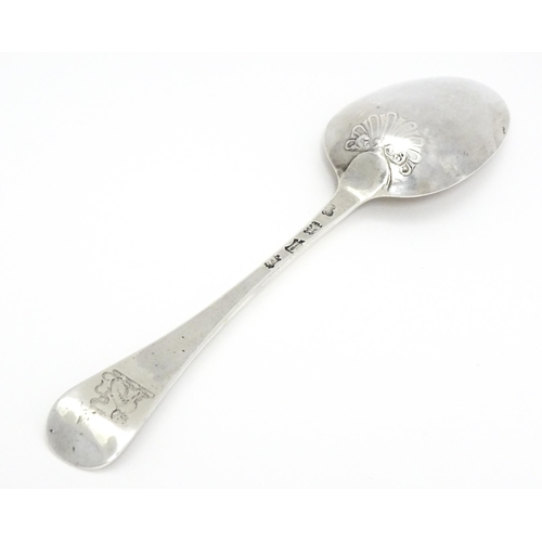 258 - A George II silver tablespoon hallmarked London 1751, maker Ebenezer Coker. Approx. 7 3/4