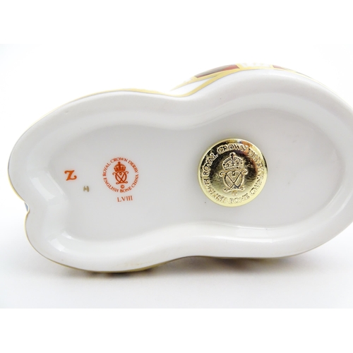 114 - Two Royal Crown Derby paperweights modelled as cats, one a limited edition example titled Majestic K... 