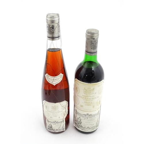 1094 - Two 75cl bottles of Heredos Del Marques de Risal El Ciego, comprising a 1994 Rosado Rioja and a 1985... 