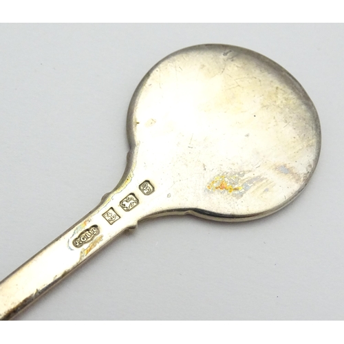 254 - 4 Various souvenir / commemorative spoons to include one with gilt fleur de ley decoration to handle... 