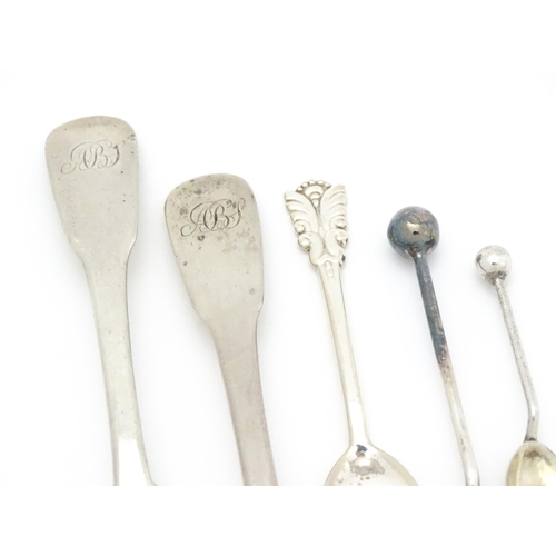 376 - A pair of Scottish silver Fiddle pattern salt spoons hallmarked Edinburgh 1821, maker James McKay. T... 