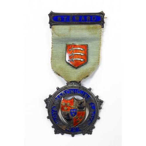 1098 - Masonic / Freemasonry Interest: A quantity of 20thC Masonic items to include a silver collar jewel e... 