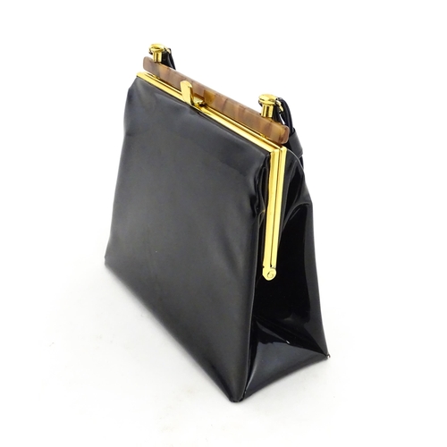 1260 - Vintage fashion / clothing: Two vintage black handbags, the largest approx. 10 1/2 x 8