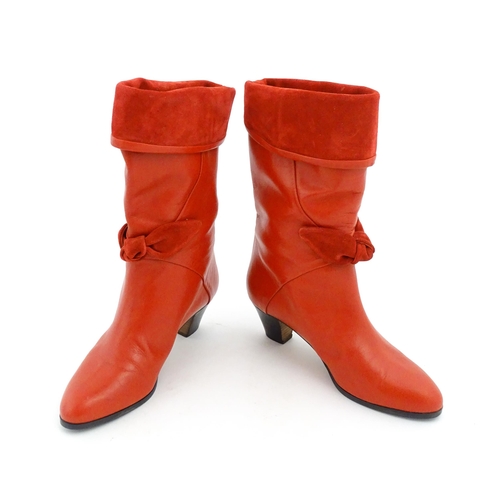 1261 - Vintage fashion / clothing: A pair of early 1990's Rombah Wallace red leather and suede boots. UK si... 