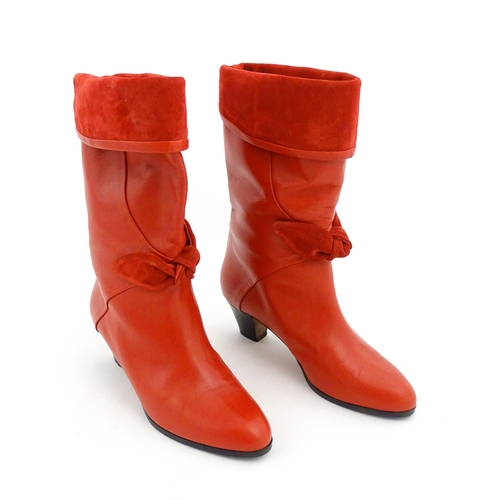 1261 - Vintage fashion / clothing: A pair of early 1990's Rombah Wallace red leather and suede boots. UK si... 