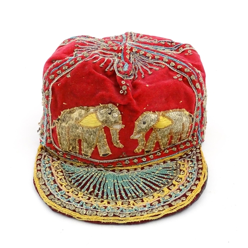 1267 - Vintage fashion / clothing: Assorted items to include a Thai hat / cap with embroidered elephant dec... 