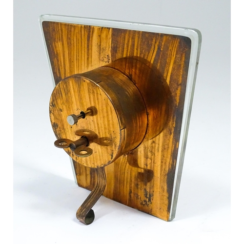 801 - A French Art Deco mantle clock, the glass face with etched and engraved detail, Arabic chapter ring,... 